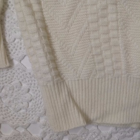 Vtg 80s 90s Large Ivory V Neck Preppy Tennis Pullover Sweater Red Blue Stripe - Picture 3 of 5